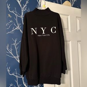 NYC Turtleneck Sweatshirt